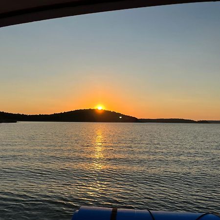 Lake River Lodge Bull Shoals Exterior foto